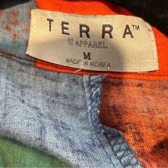 Terra SJ Apparel Colorful Button-Up Shirt Artsy Lagenlook Lightweight M - Picture 5 of 7